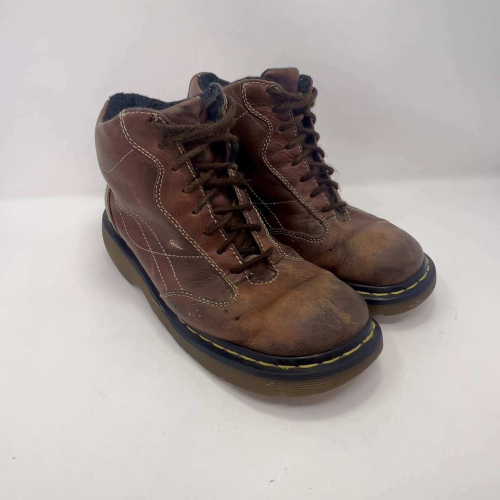 VTG Dr. Martens 2B97 Brown Leather Lace Up Work Boots Mens 8 AW004 Lug Sole Y2K